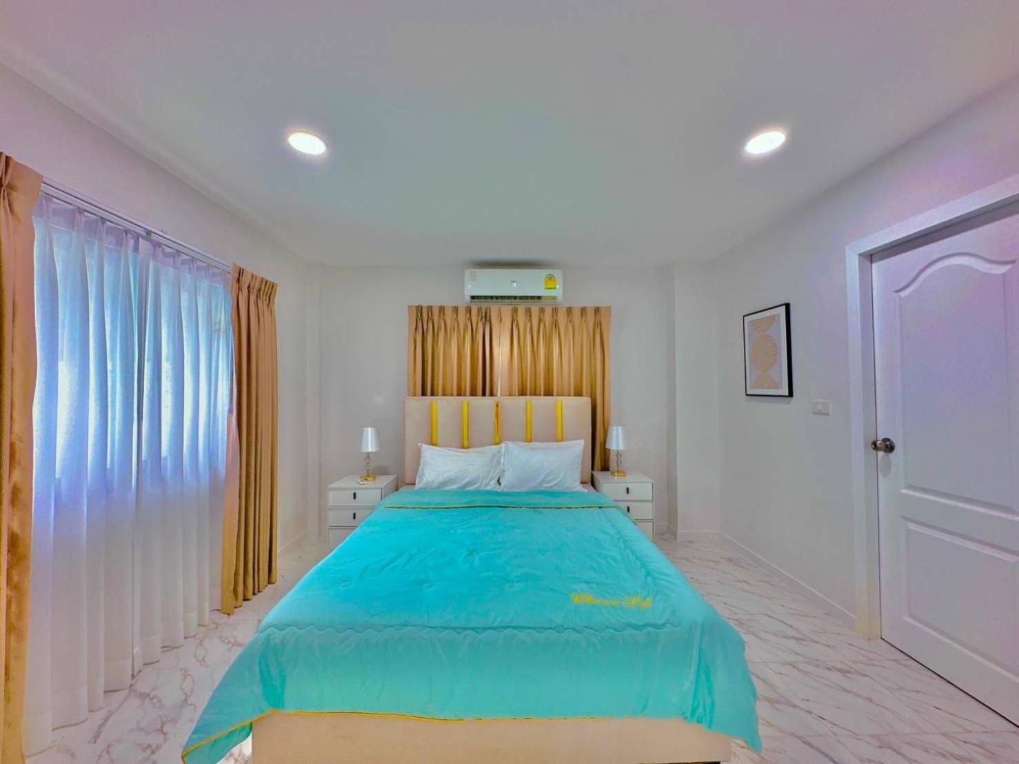 4Bedroom Pool Villa Near Walking St Bonk Pattaya Exterior photo
