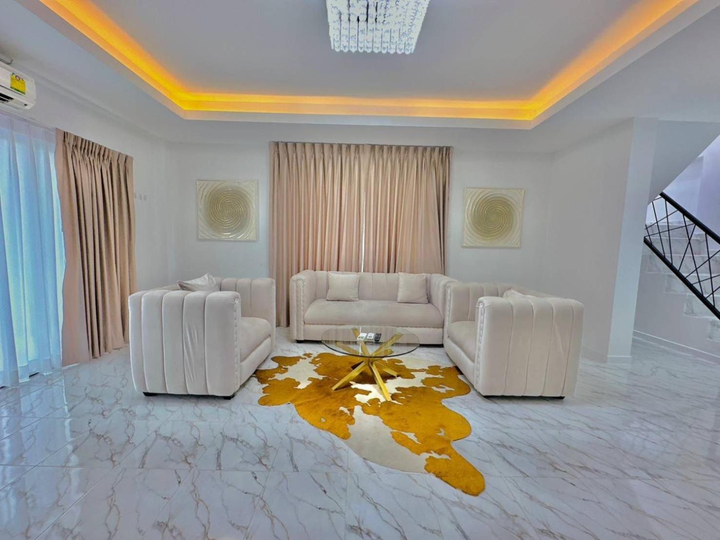 4Bedroom Pool Villa Near Walking St Bonk Pattaya Exterior photo